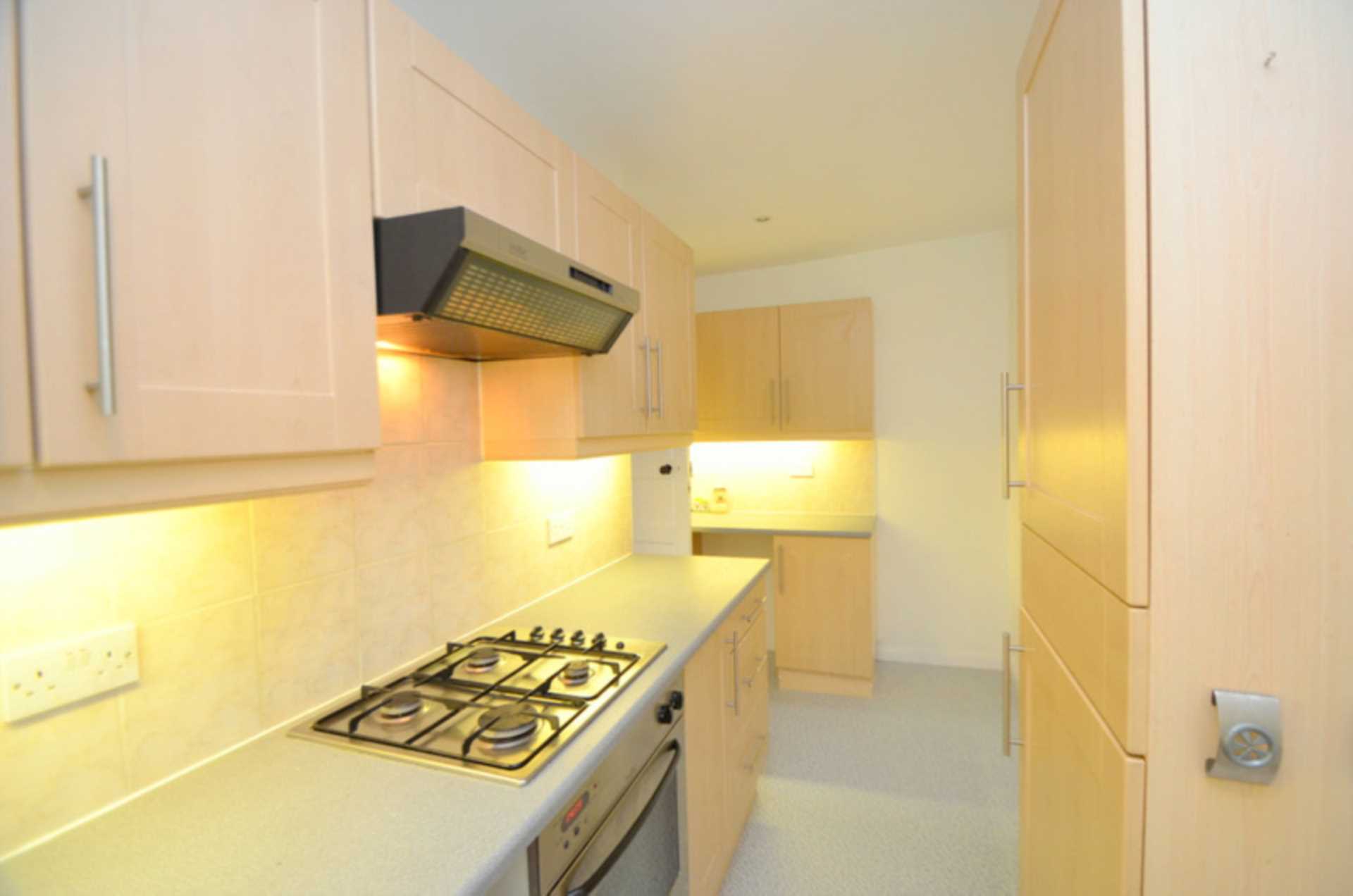 Additional Property Image 2 bedroom Maisonette to rent in Amersham 5
