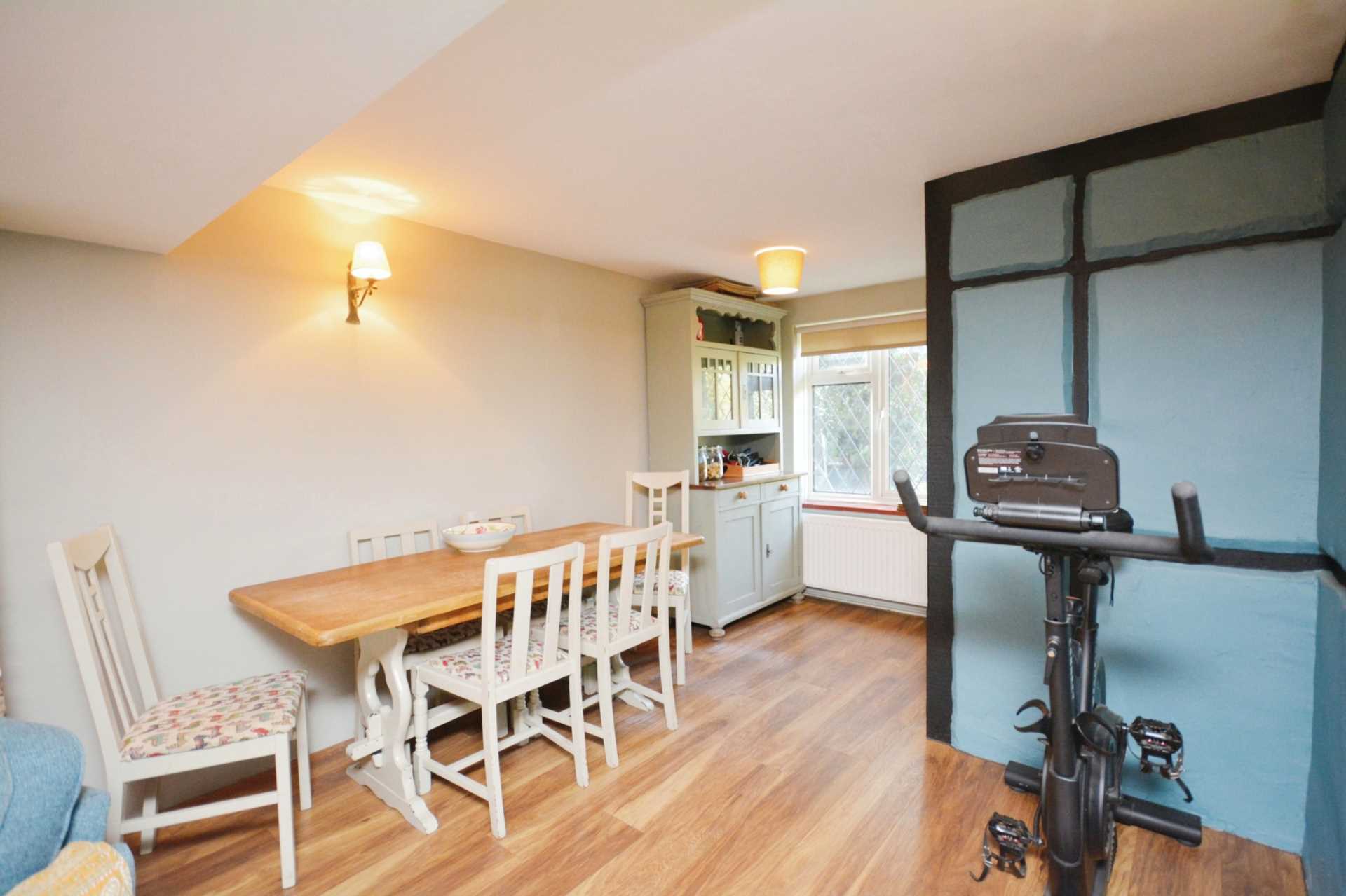 Additional Property Image 3 bedroom Terraced to rent in Amersham 4