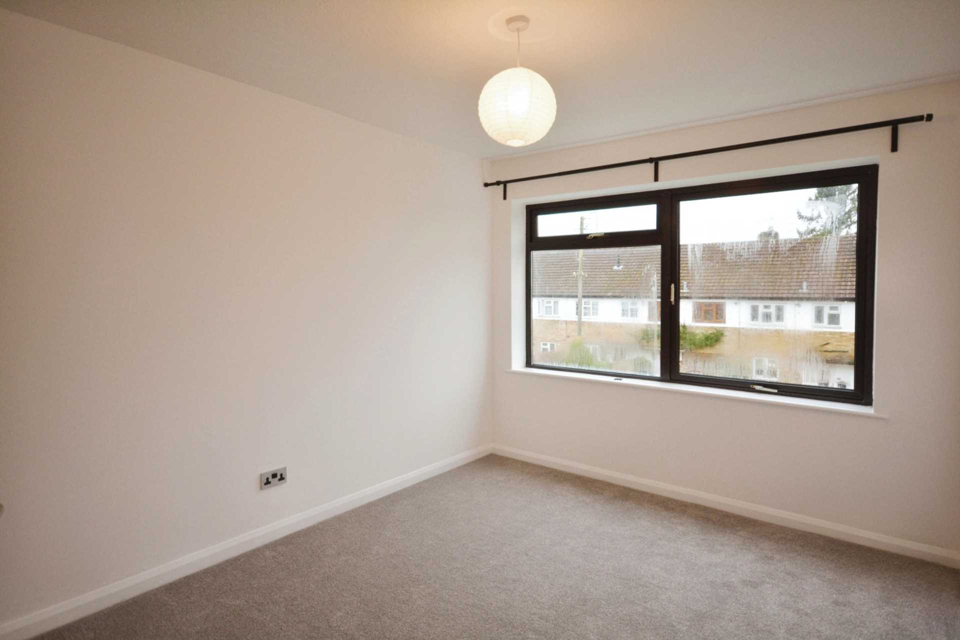 Additional Property Image 3 bedroom Flat to rent in Amersham 5