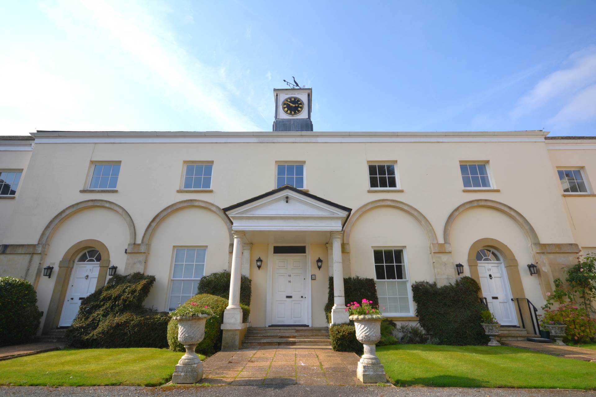 Additional Property Image 2 bedroom Apartment for sale in Amersham 3
