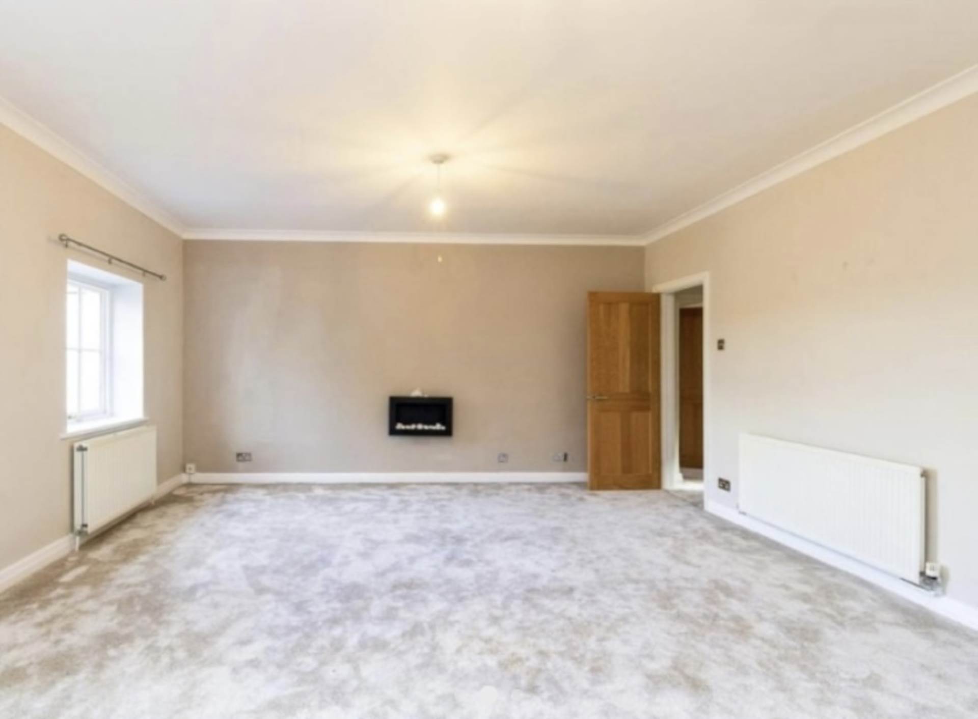 Additional Property Image 2 bedroom Apartment for sale in Amersham 6