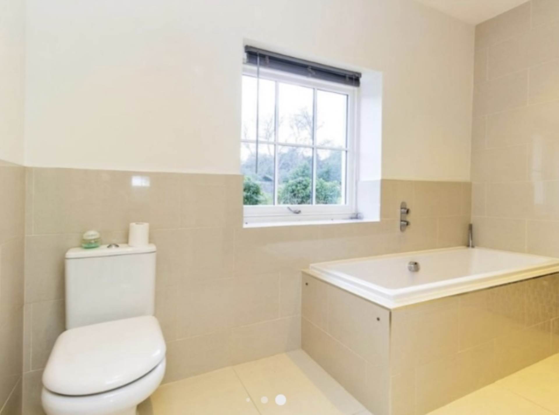 Additional Property Image 2 bedroom Apartment for sale in Amersham 15