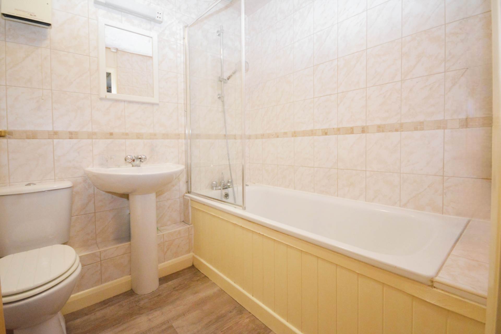 Additional Property Image 1 bedroom Flat for sale in Amersham 7