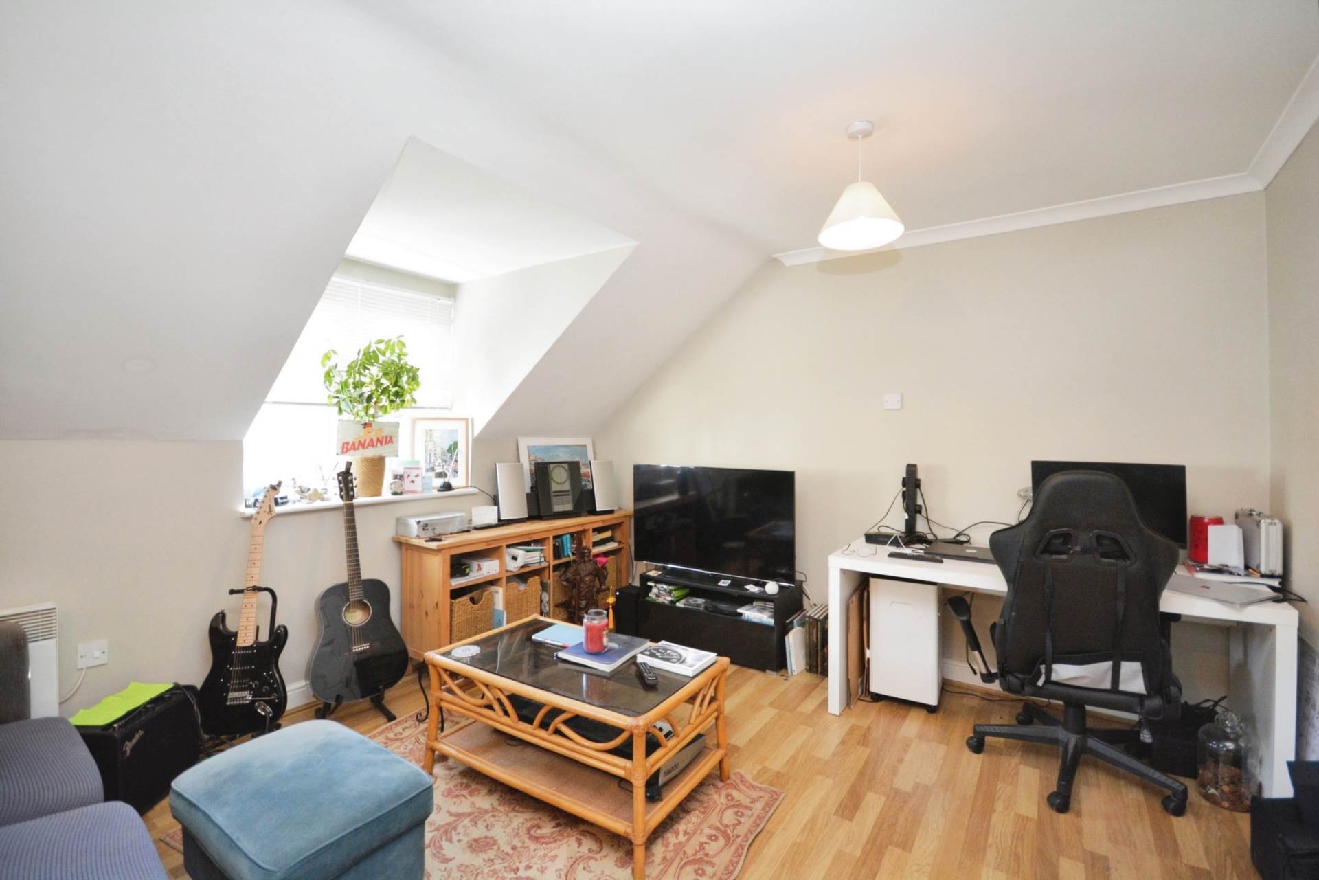 Additional Property Image 2 bedroom Apartment for sale in Chesham 3