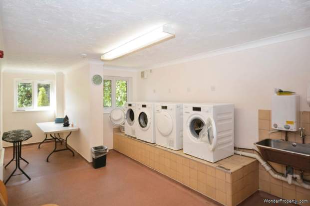 Additional Property Image 2 bedroom Flat for sale in Amersham 9
