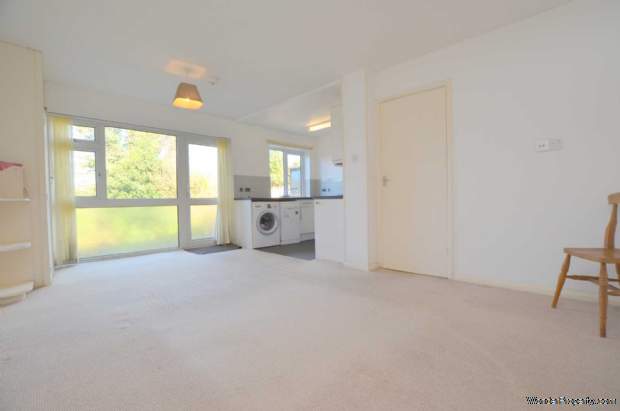 Additional Property Image 3 bedroom End of Terrace to rent in Chesham 15