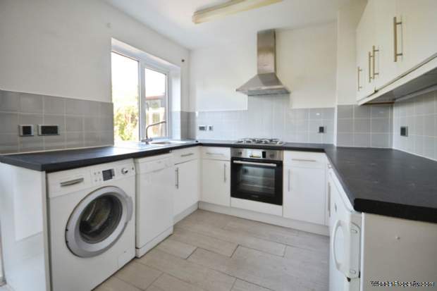 Additional Property Image 3 bedroom End of Terrace to rent in Chesham 16
