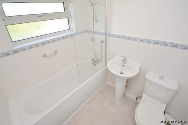 Additional Property Image 3 bedroom End of Terrace to rent in Chesham 12