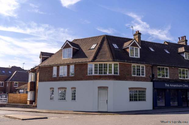 Additional Property Image 2 bedroom Penthouse for sale in Amersham 4