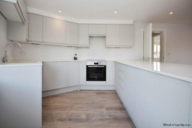 Additional Property Image 2 bedroom Flat for sale in Amersham 2