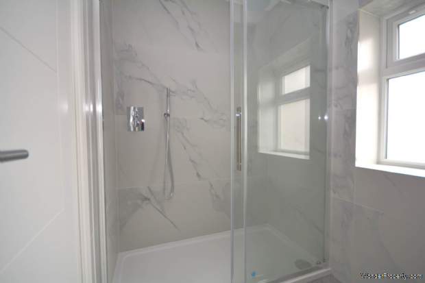 Additional Property Image 1 bedroom Flat for sale in Amersham 6