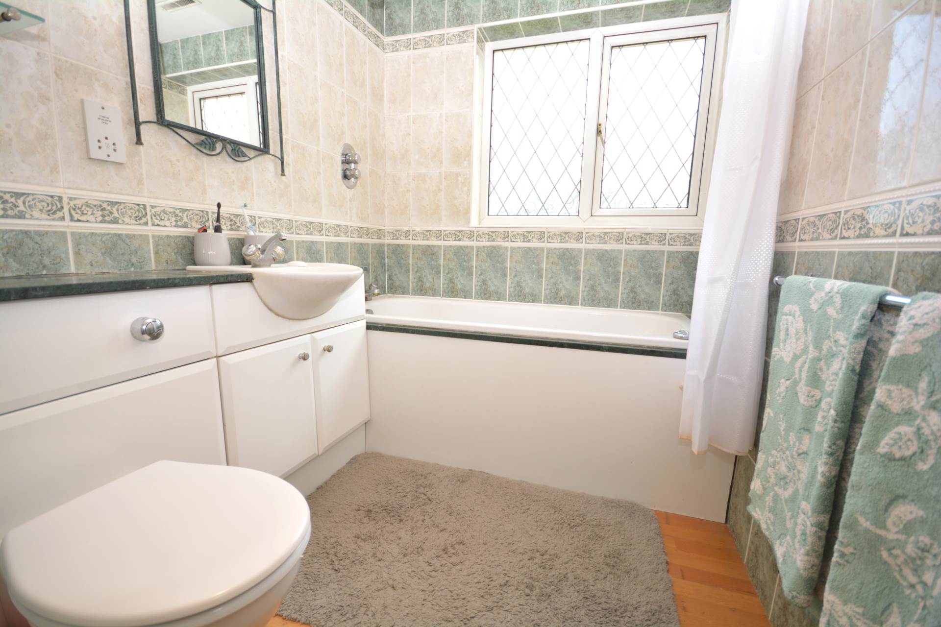 Additional Property Image 3 bedroom Detached for sale in Amersham 12