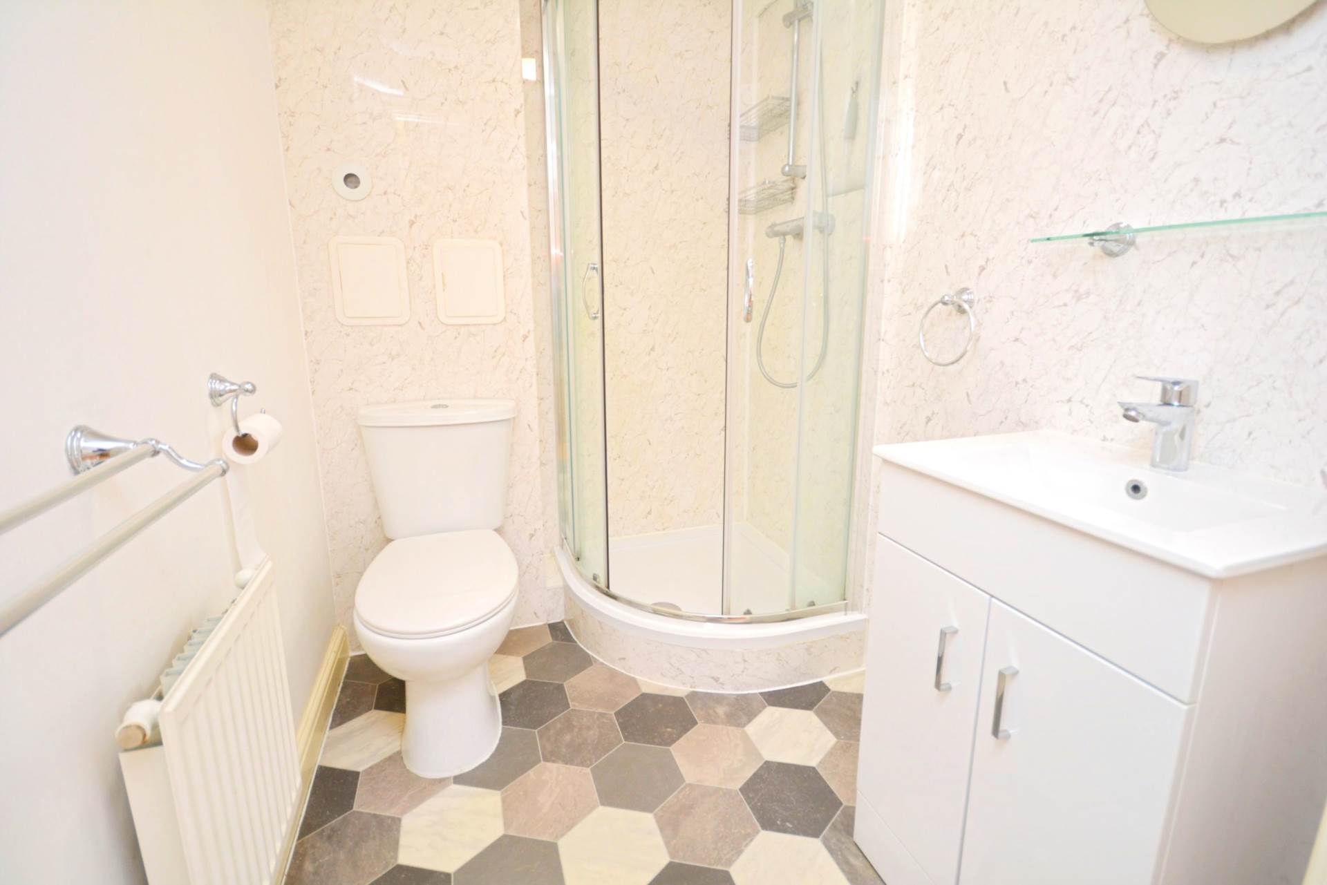Additional Property Image 3 bedroom Flat for sale in Chesham 6