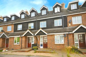 3 bedroom Flat for sale in Chesham