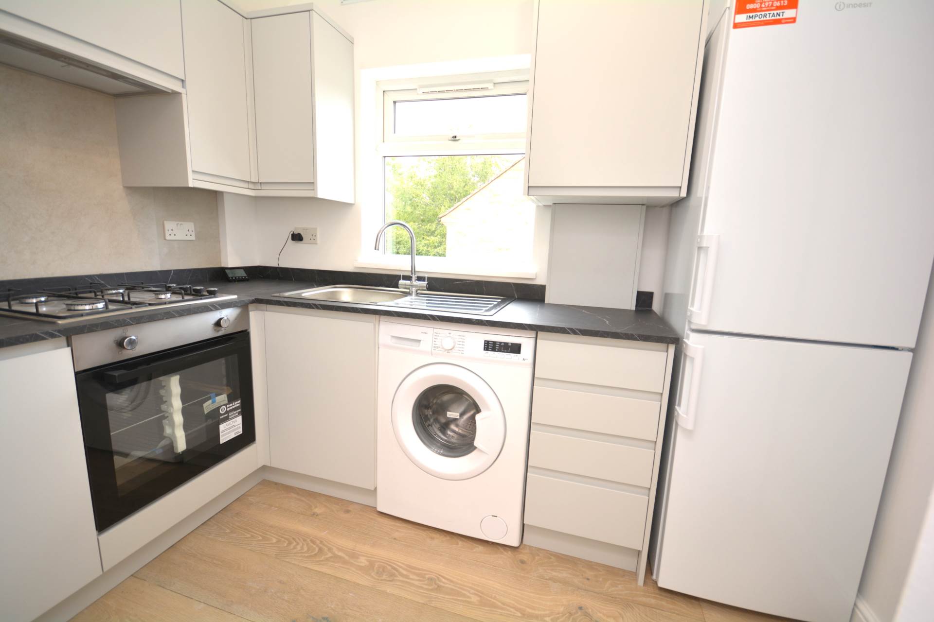 Additional Property Image 2 bedroom Apartment for sale in Amersham 2