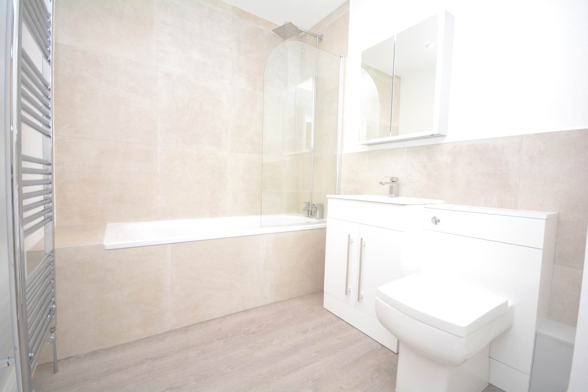 Additional Property Image 2 bedroom Apartment for sale in Amersham 4