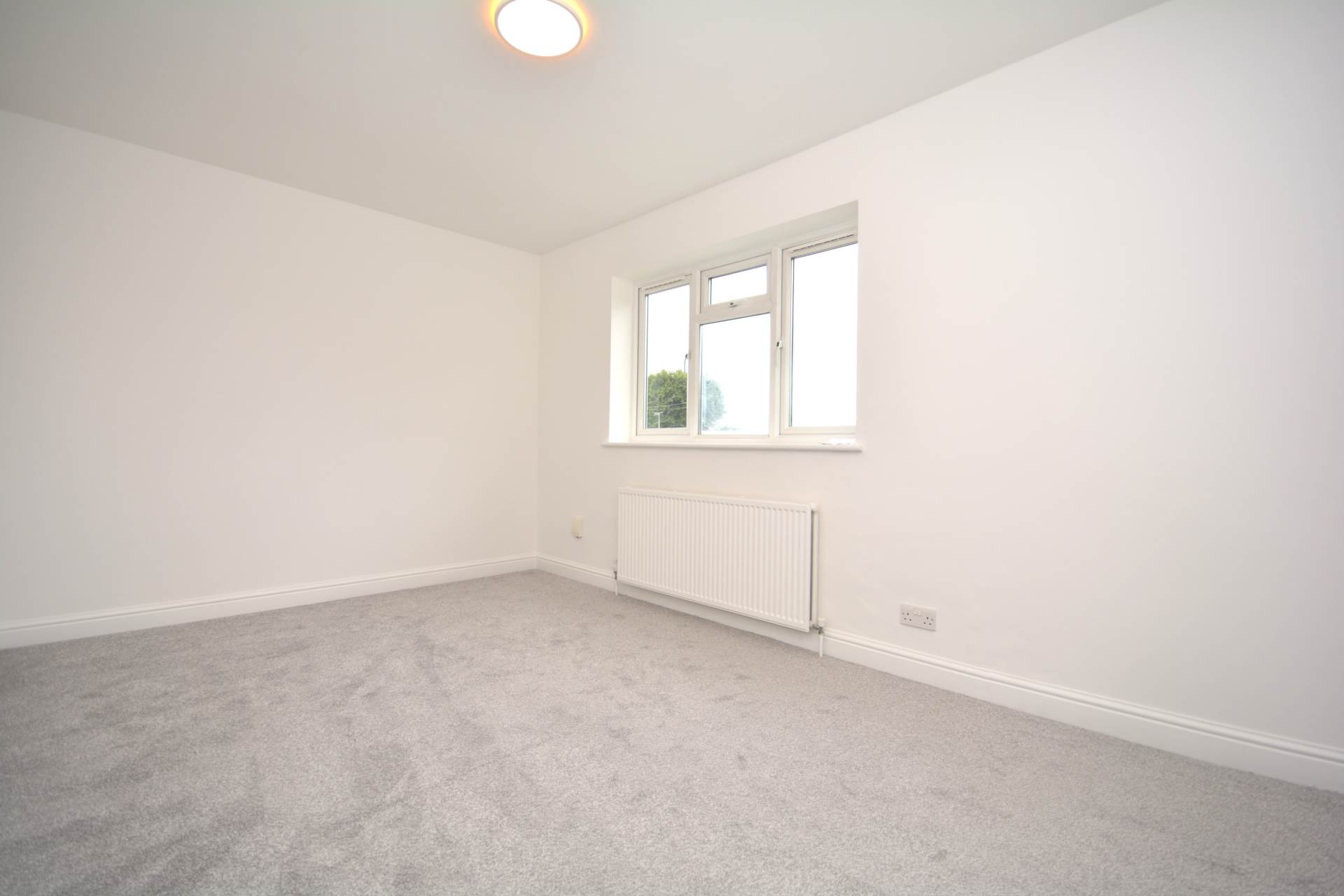 Additional Property Image 2 bedroom Apartment for sale in Amersham 5