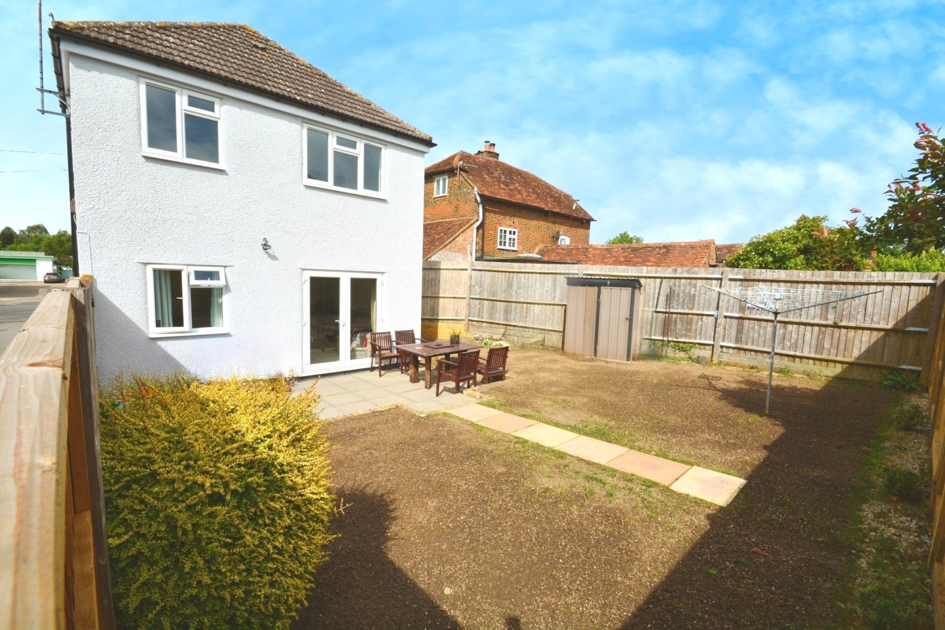 Additional Property Image 2 bedroom Apartment for sale in Amersham 11