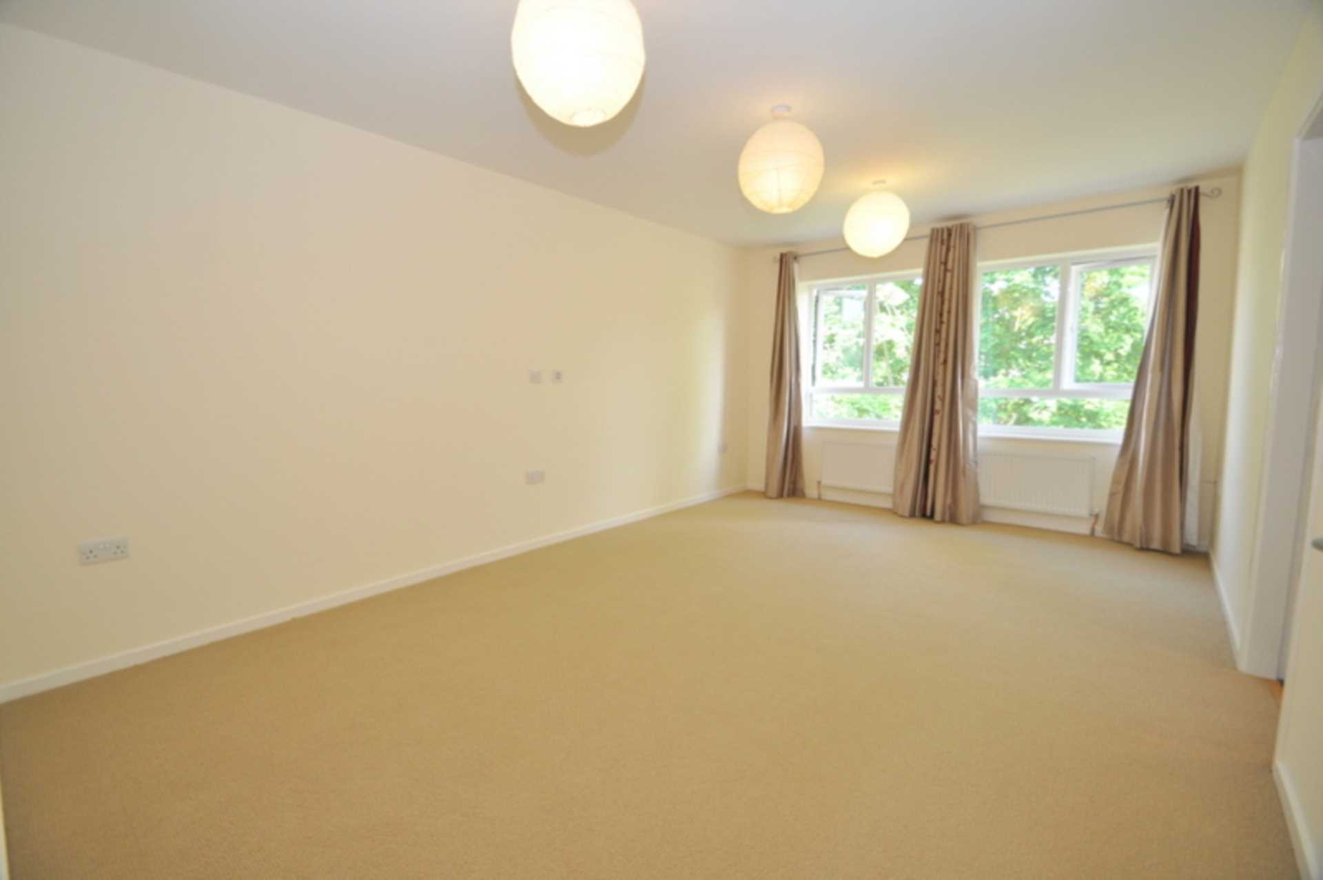 Additional Property Image 2 bedroom Apartment to rent in Chesham 2
