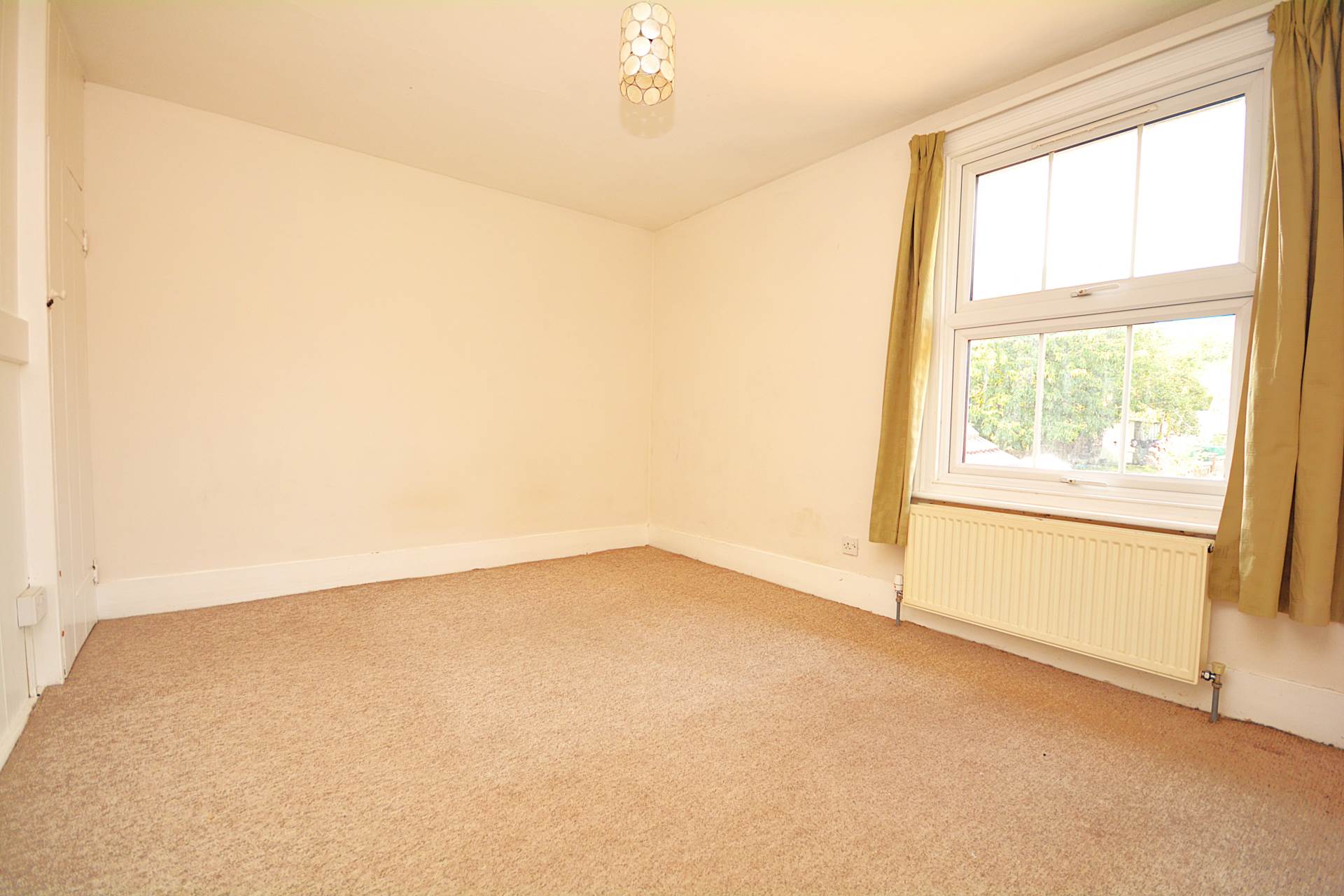 Additional Property Image 2 bedroom Terraced for sale in Chesham 8