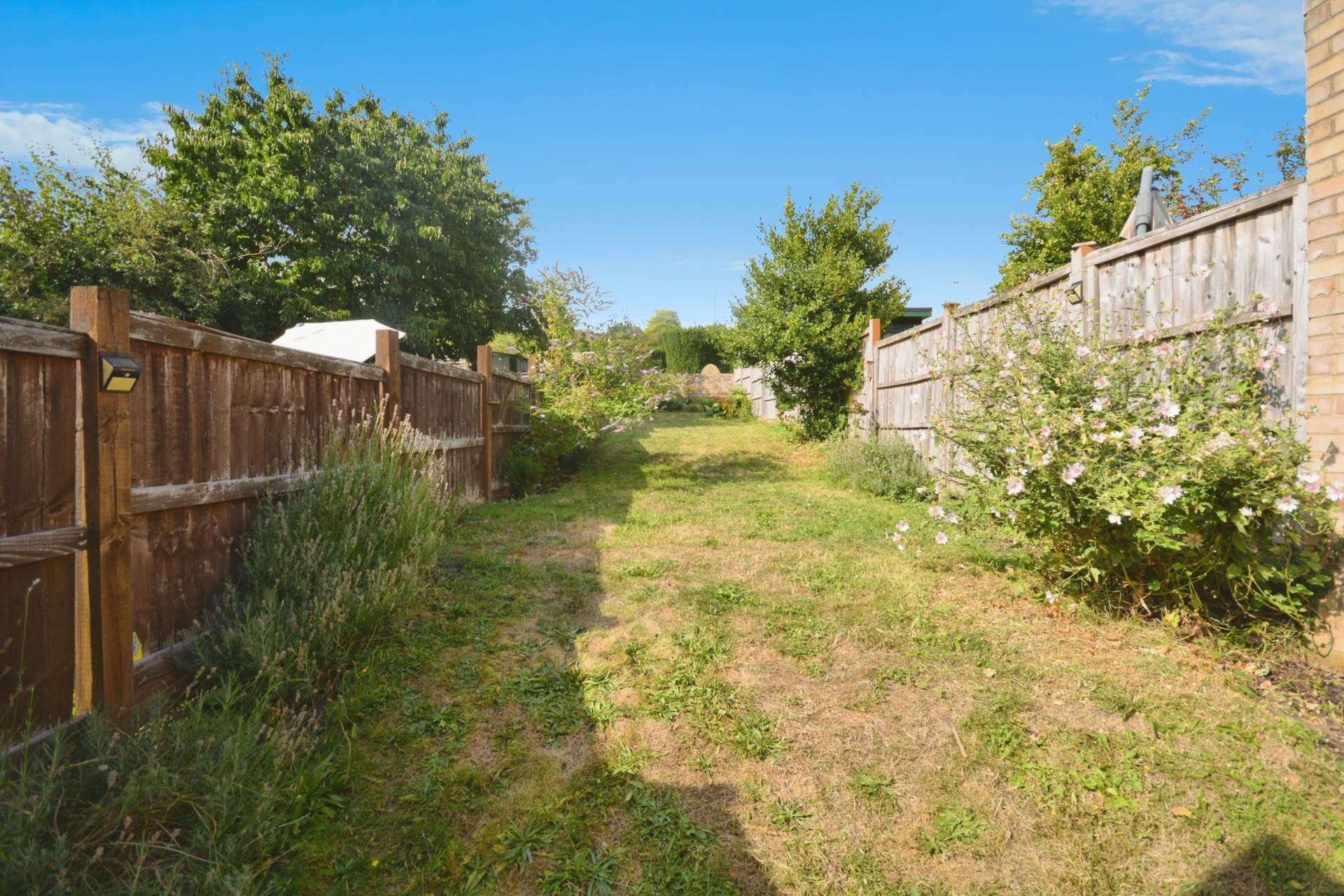 Additional Property Image 2 bedroom Terraced for sale in Chesham 9