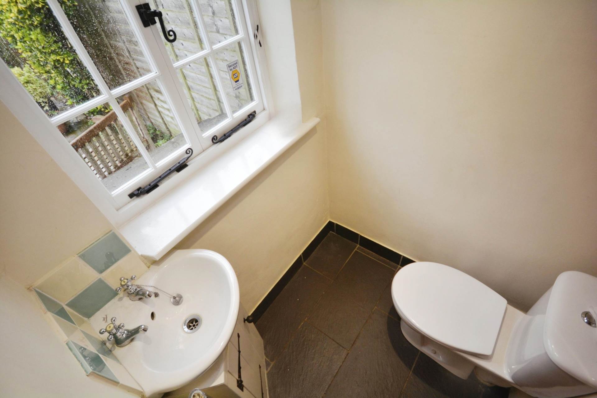 Additional Property Image 3 bedroom Terraced for sale in Amersham 7