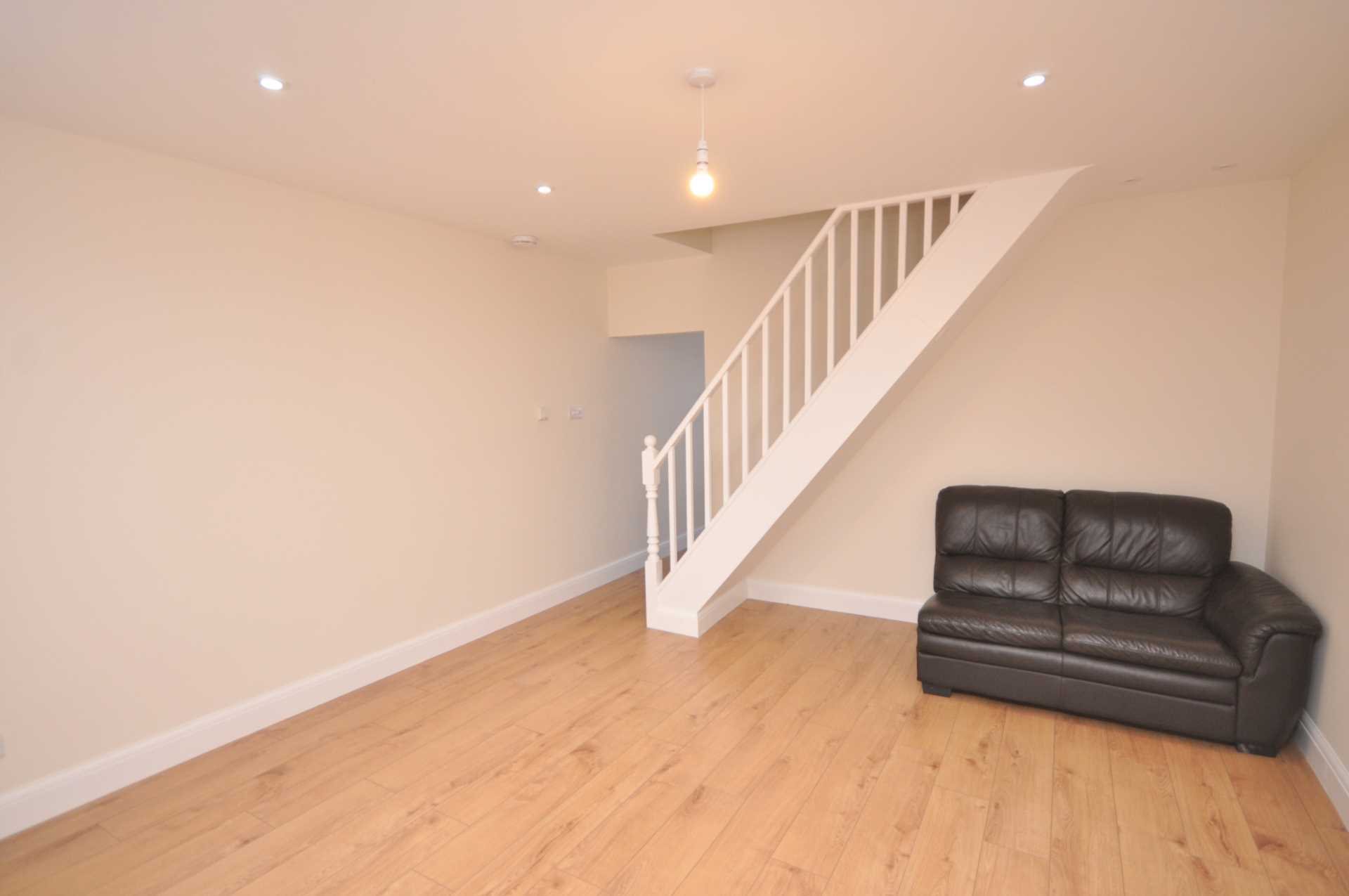 Additional Property Image 2 bedroom Cottage to rent in Chesham 9