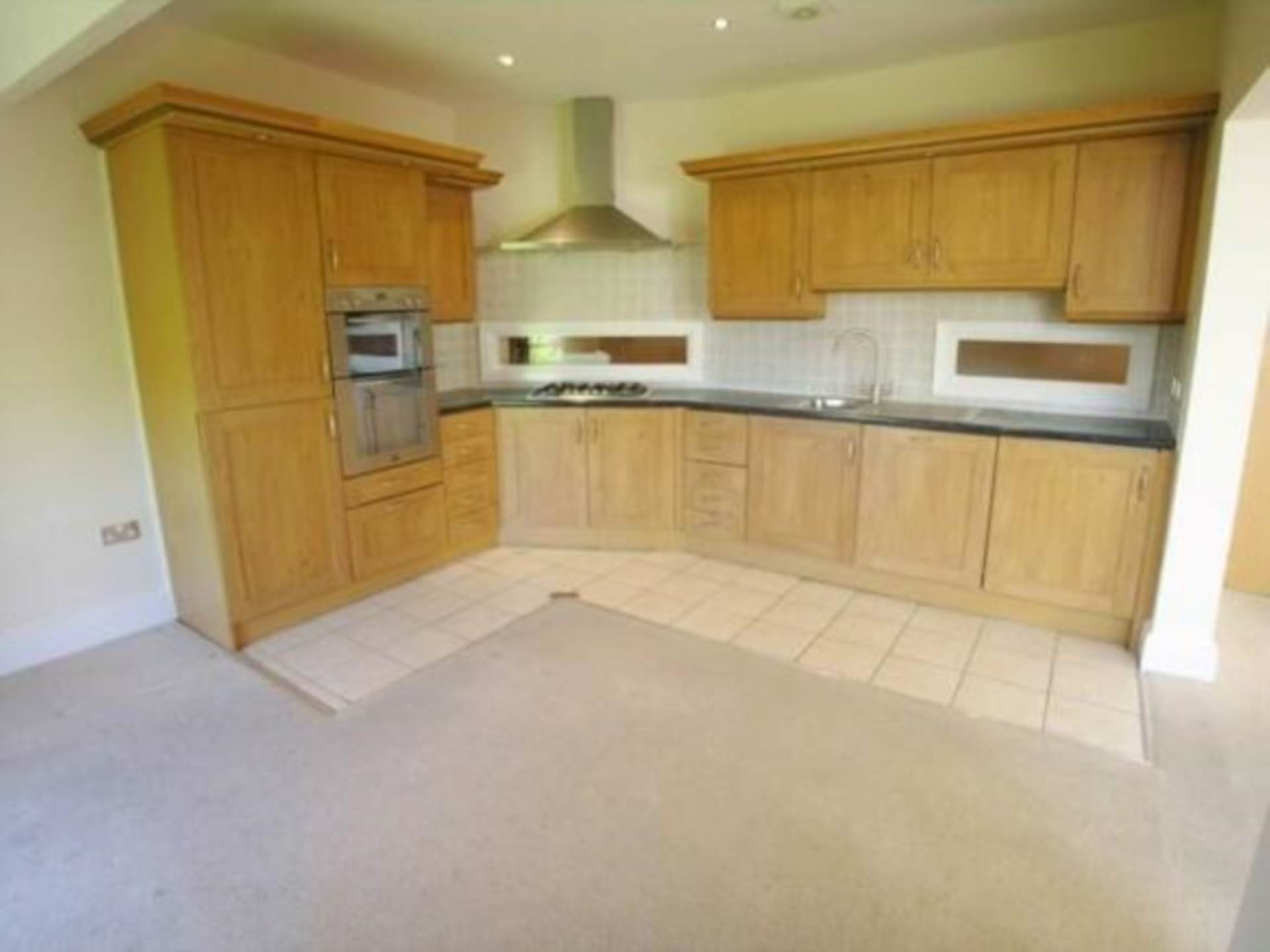 Additional Property Image 2 bedroom Apartment to rent in Southport 3