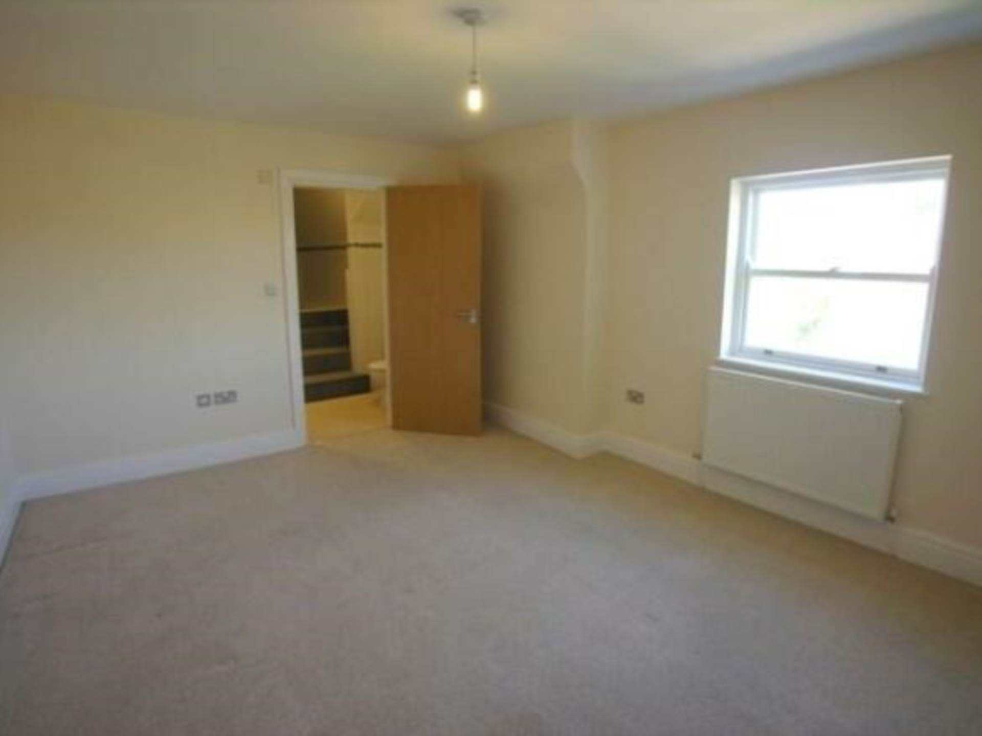 Additional Property Image 2 bedroom Apartment to rent in Southport 7