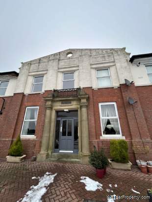 2 bedroom Apartment for sale in Oldham