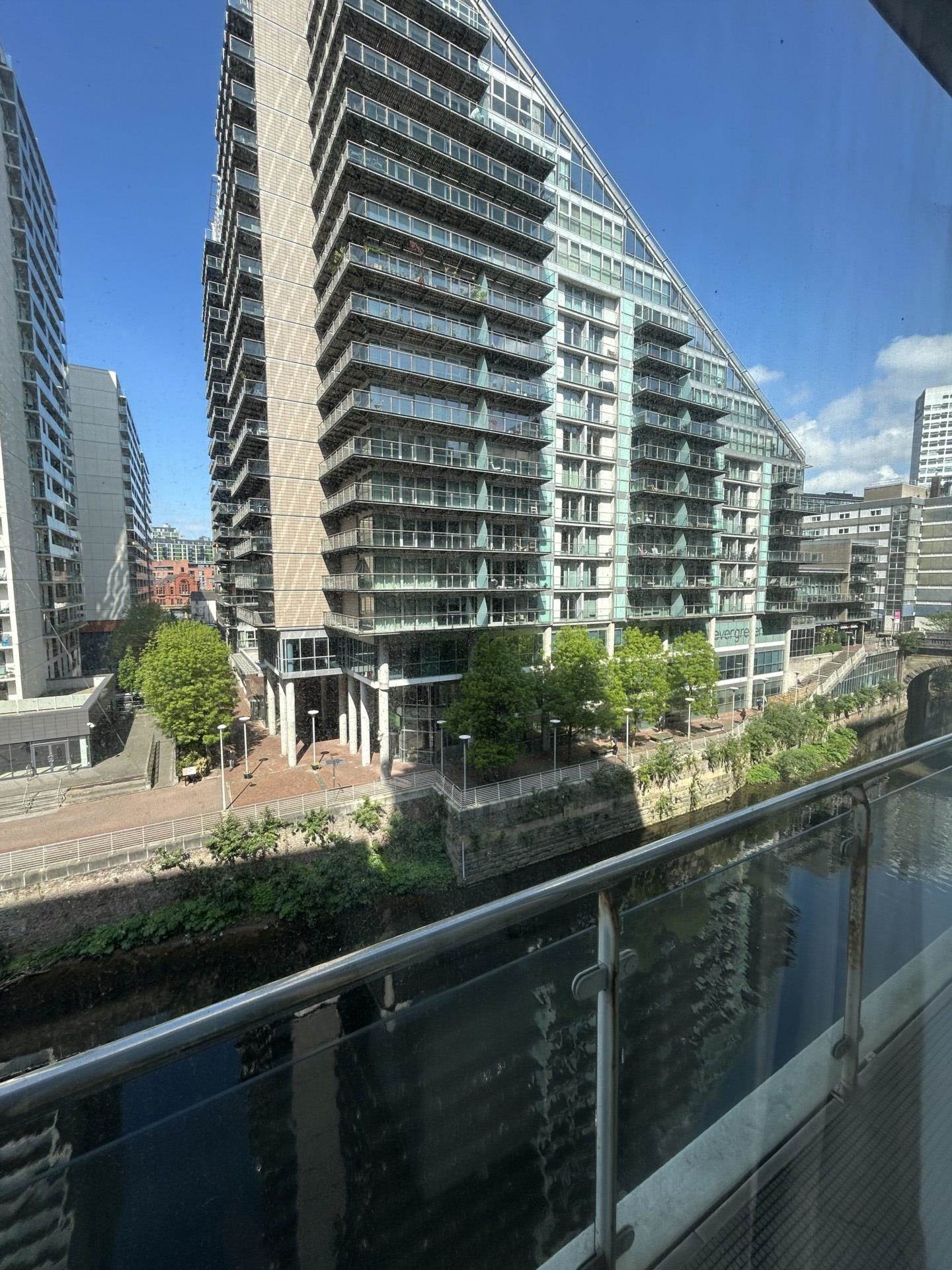 2 bedroom Apartment to rent in Manchester