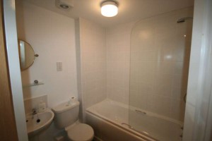 2 bedroom Apartment to rent in Bolton