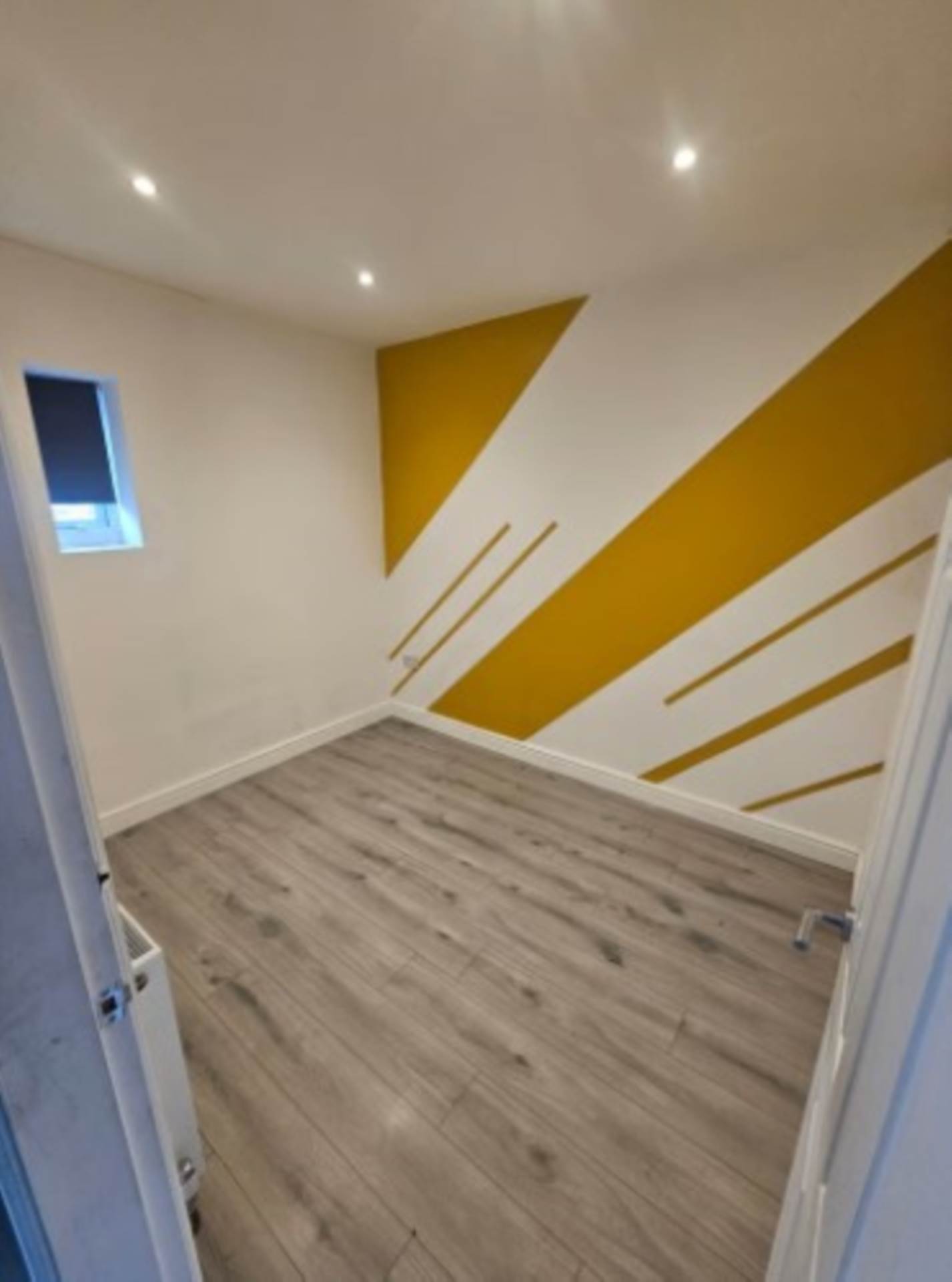 Additional Property Image 3 bedroom Apartment to rent in Leigh 3