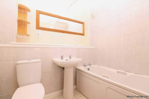 Additional Property Image 2 bedroom Flat for sale in Reading 6