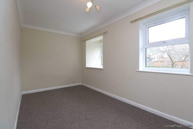 Additional Property Image 2 bedroom Flat for sale in Reading 8