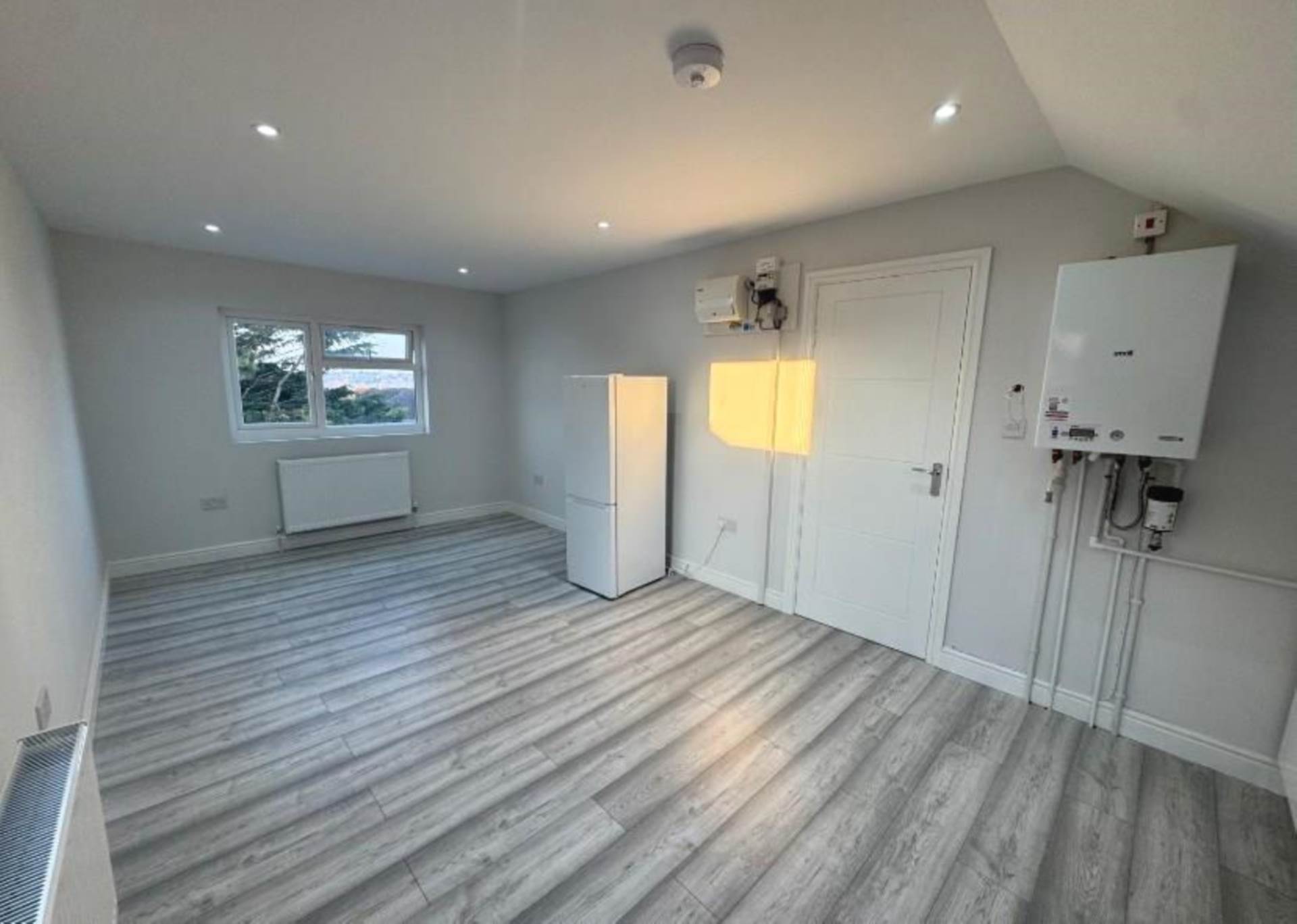 Additional Property Image 2 bedroom Apartment to rent in Reading 8