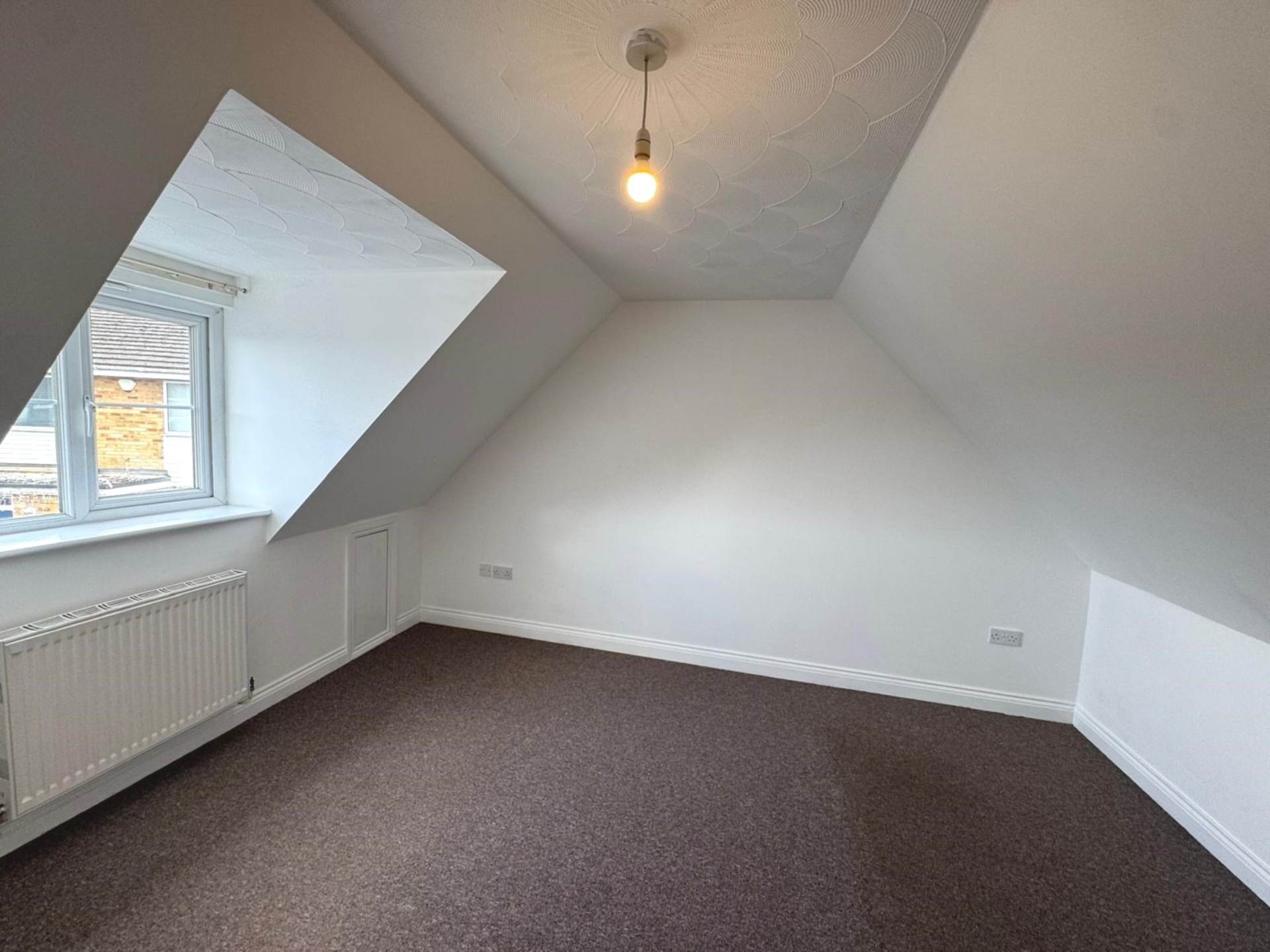 Additional Property Image 4 bedroom Semi Detached to rent in Reading 10