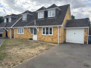 4 bedroom Semi Detached to rent in Reading