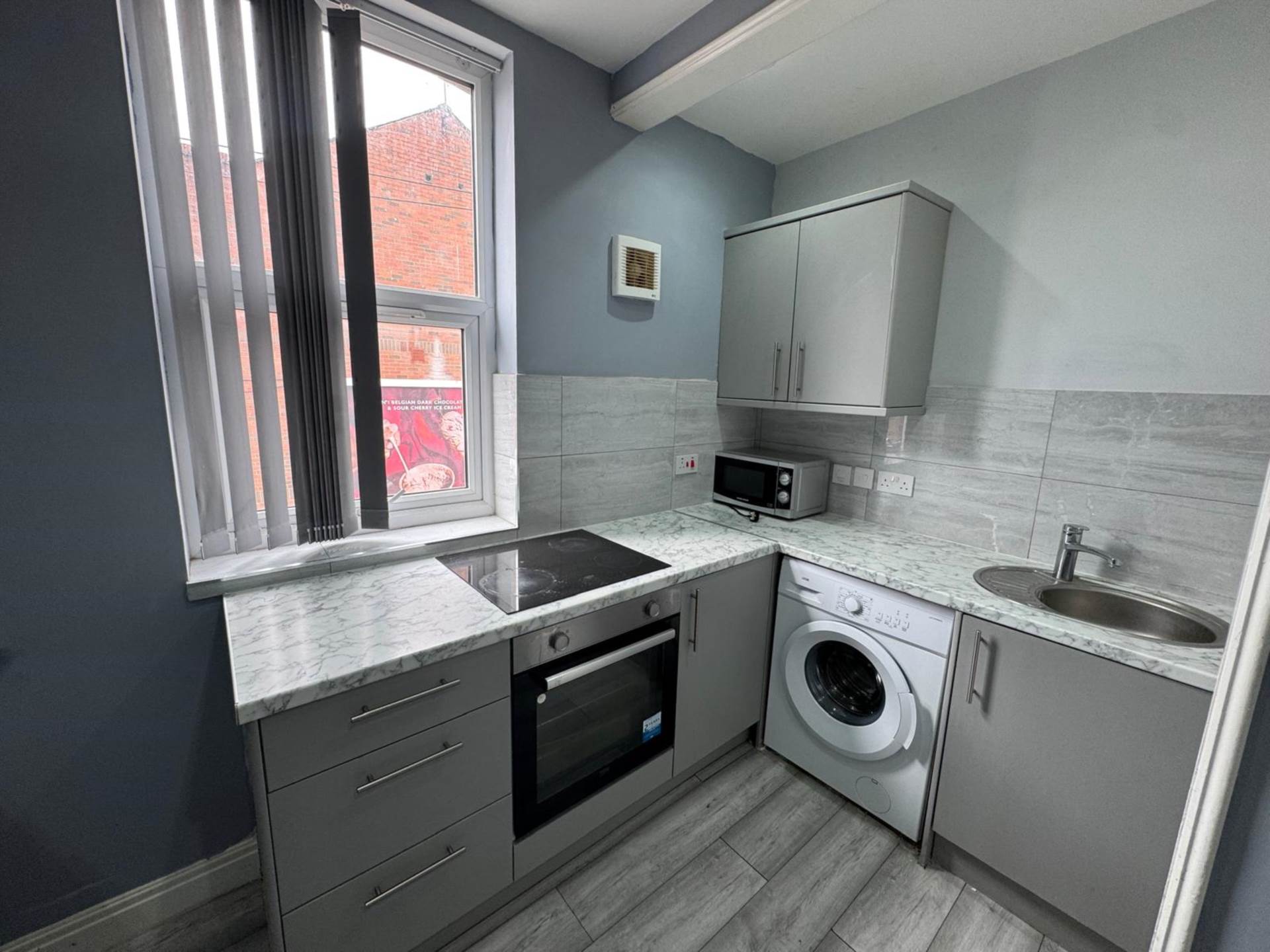 Additional Property Image 2 bedroom Flat to rent in Reading 2