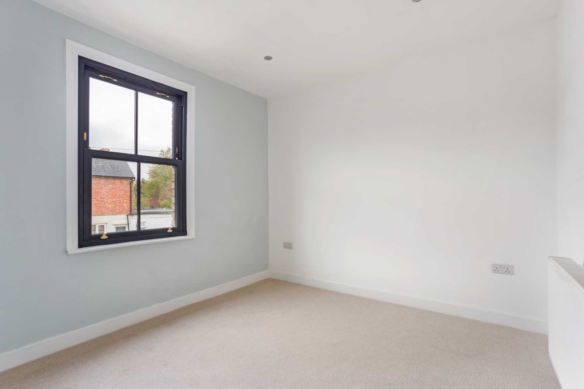 Additional Property Image 2 bedroom Terraced for sale in Oxford 18