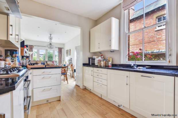 Additional Property Image 4 bedroom Semi Detached to rent in Oxford 3