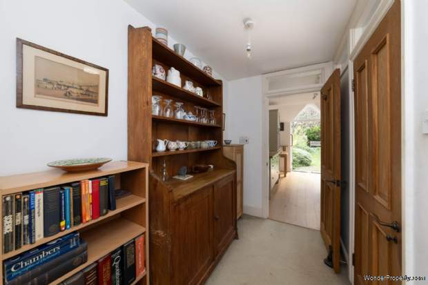 Additional Property Image 3 bedroom End of Terrace for sale in Oxford 18