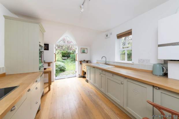 Additional Property Image 3 bedroom End of Terrace for sale in Oxford 9