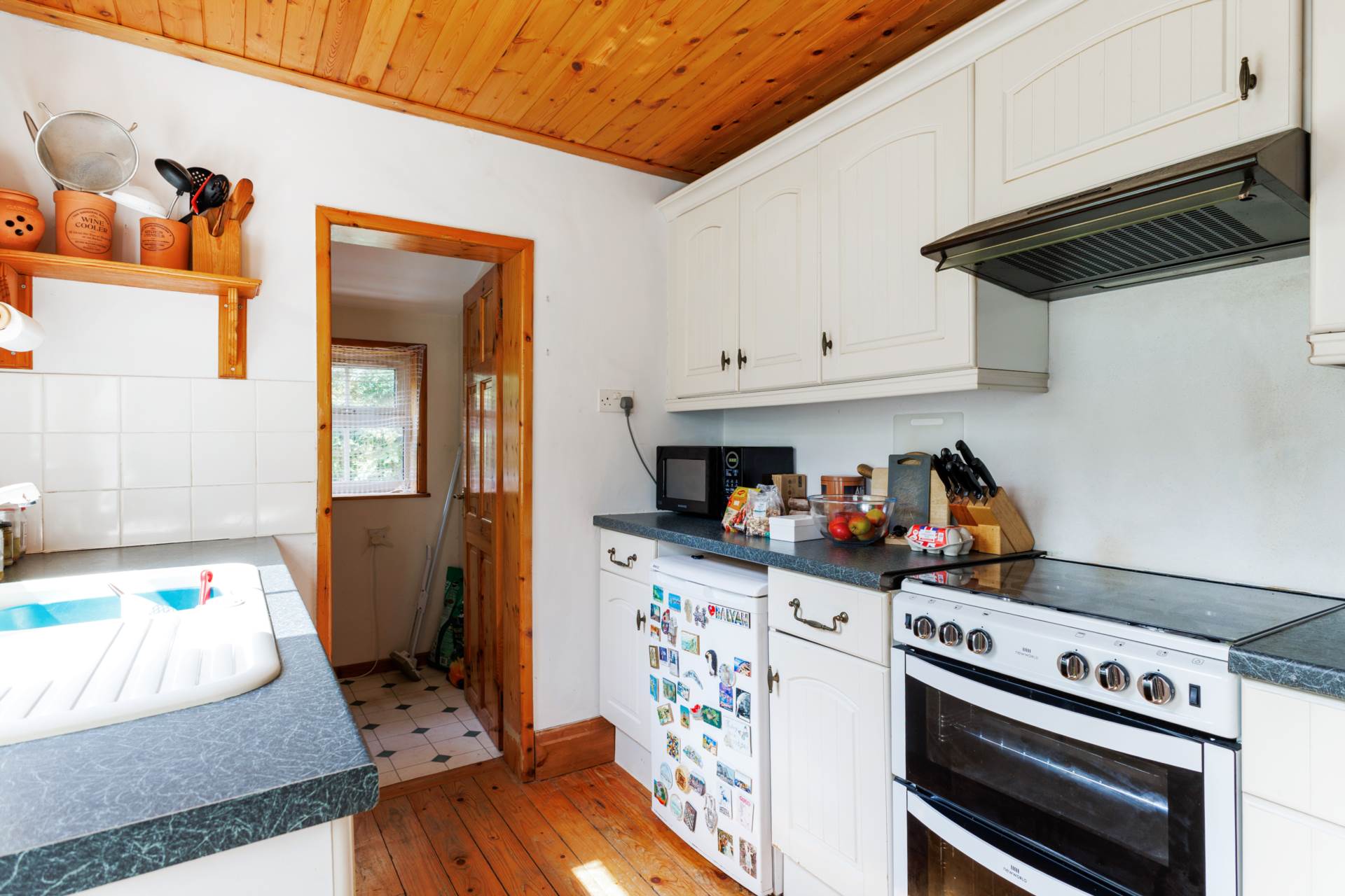 Additional Property Image 3 bedroom House for sale in Oxford 4