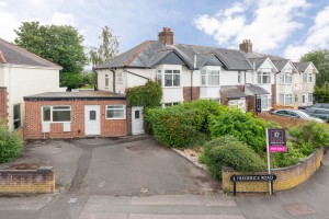3 bedroom End of Terrace for sale in Oxford