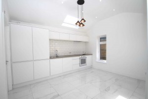 1 bedroom Detached for sale in Oxford