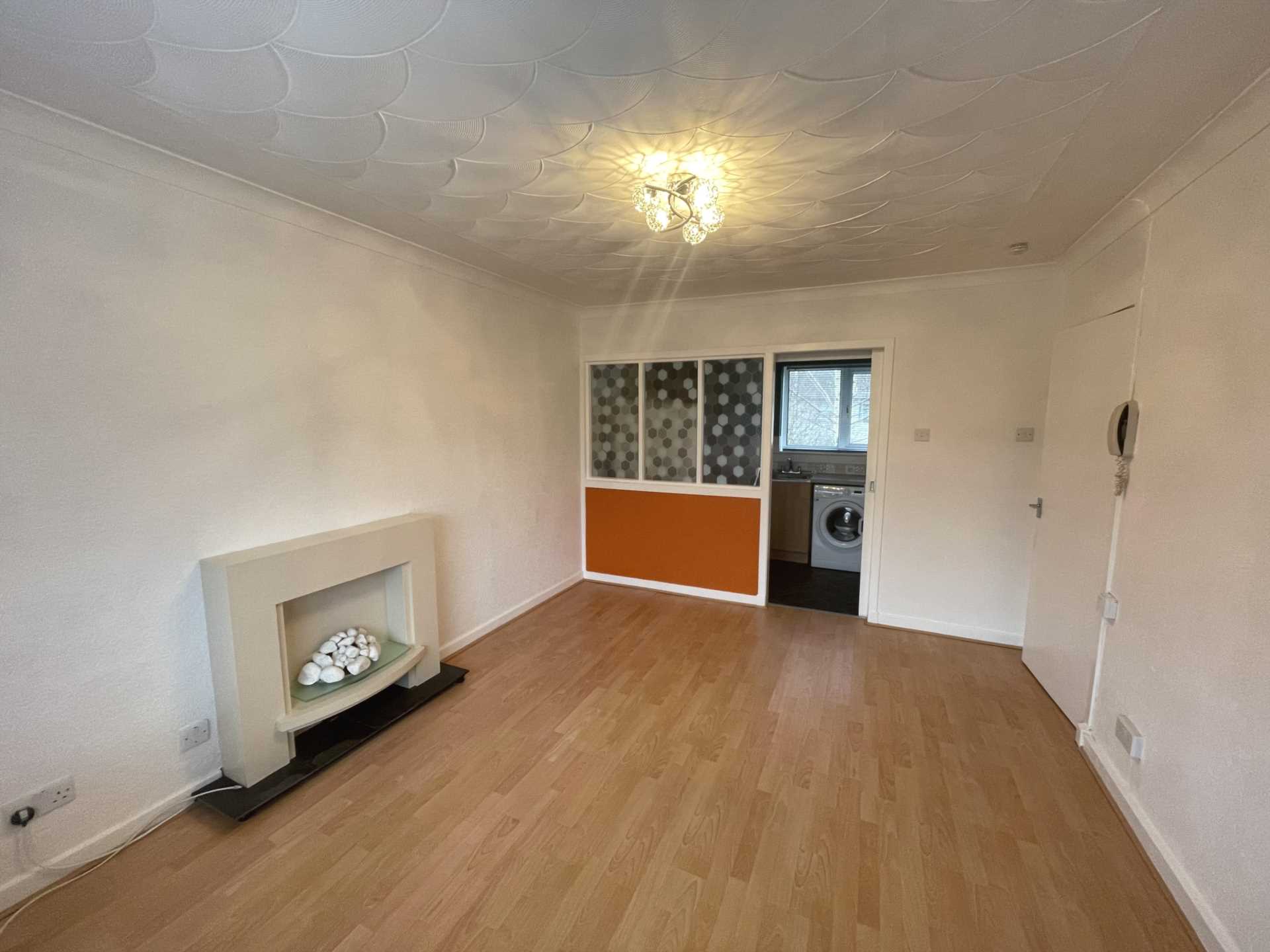 Additional Property Image 1 bedroom Flat to rent in Renfrew 2