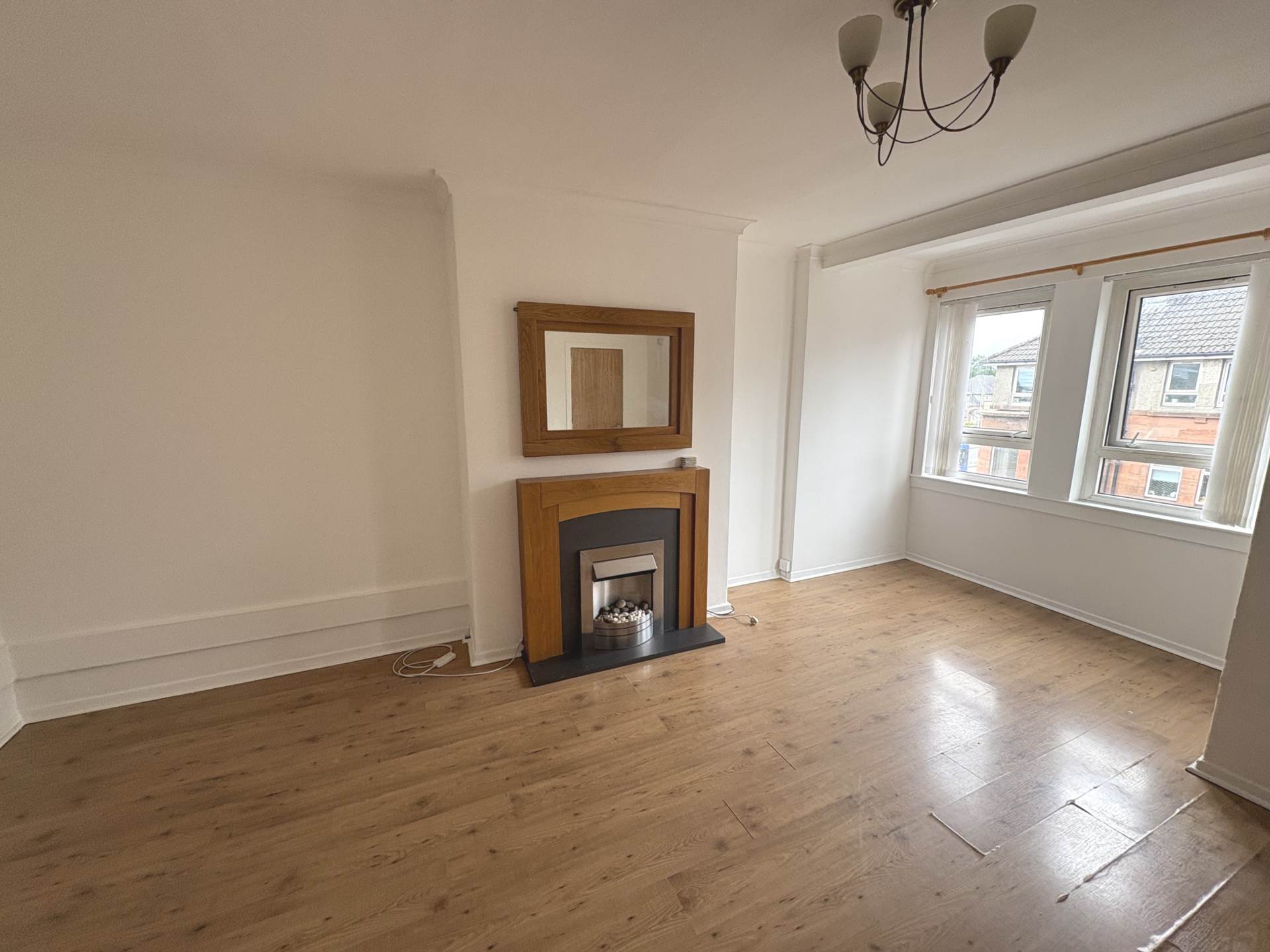 Additional Property Image 2 bedroom Flat to rent in Renfrew 2