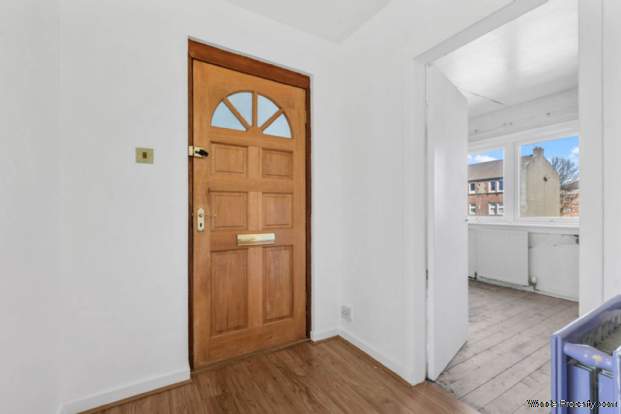 Additional Property Image 3 bedroom Flat for sale in Renfrew 11