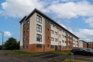 2 bedroom Flat for sale in Renfrew